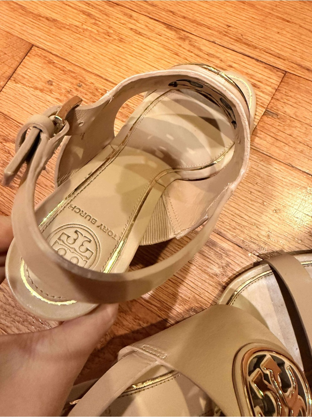 Tory Burch Nude Beige Sandals with Gold Logo